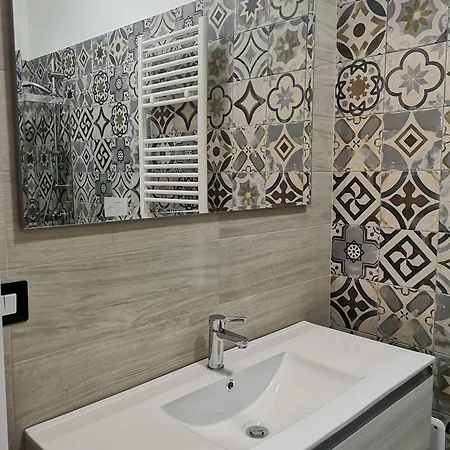 Tra Scirocco E Tramontana Bed & Breakfast 3*