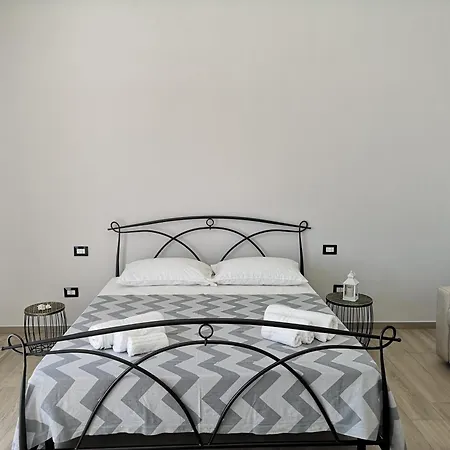 Tra Scirocco E Tramontana Bed and Breakfast