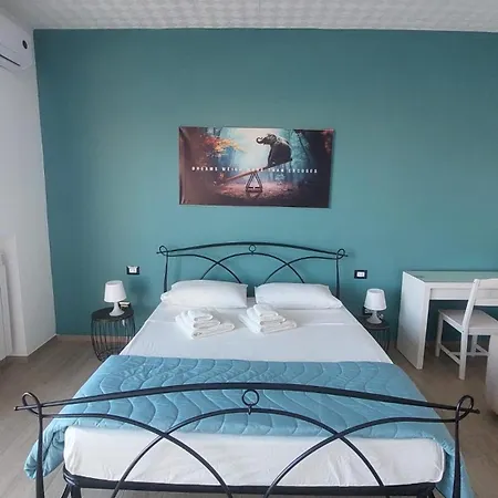 Tra Scirocco E Tramontana Bed & Breakfast