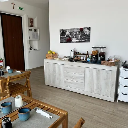 Tra Scirocco E Tramontana