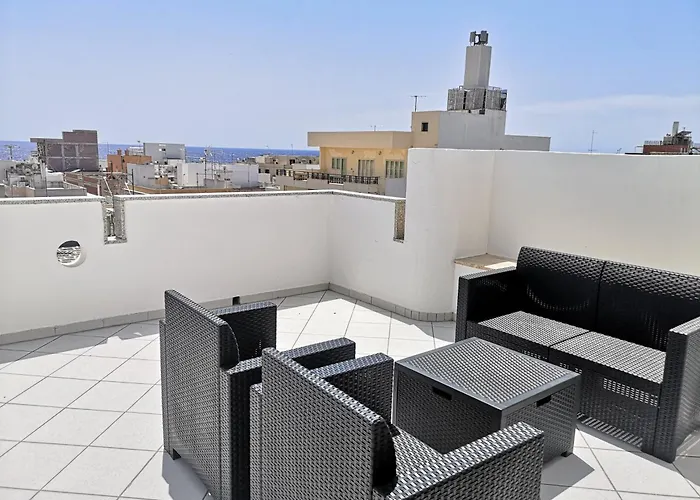 Tra Scirocco E Tramontana Bed & Breakfast