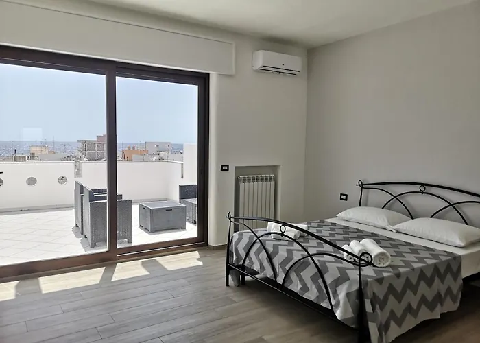 Tra Scirocco E Tramontana