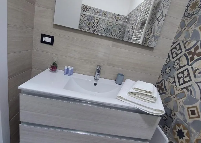 Tra Scirocco E Tramontana Bed & Breakfast Gallipolli