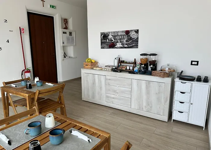 Tra Scirocco E Tramontana